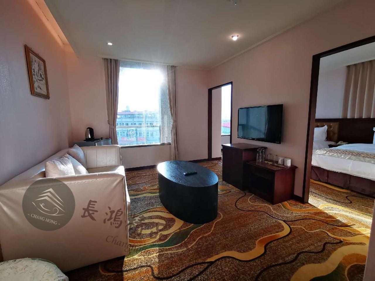 Chang Hong Hotel Jinning Exteriér fotografie